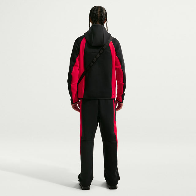 M Nike Tech IF1325-011