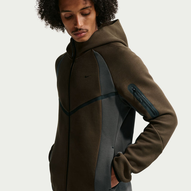 M Nike Tech IF1325-212