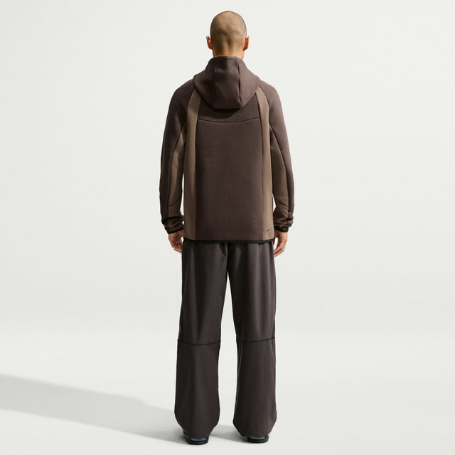M Nike Tech IF1325-237