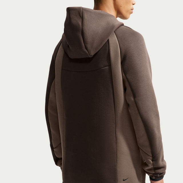 M Nike Tech IF1325-237