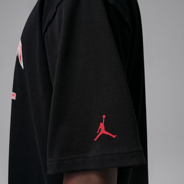 M Jordan Flight Essentials IF3121-010