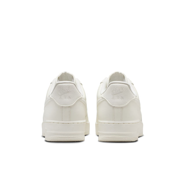 M Nike Air Force 1 '07 IH1698-100