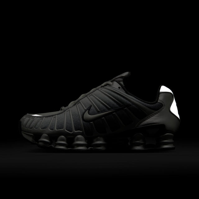 M Nike Shox TL IH4466-095
