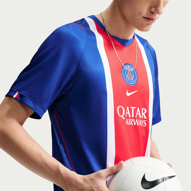 M Paris Saint-Germain 2026/27 Stadium Home II1885-417