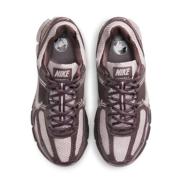 W Nike Zoom Vomero 5 II6236-500
