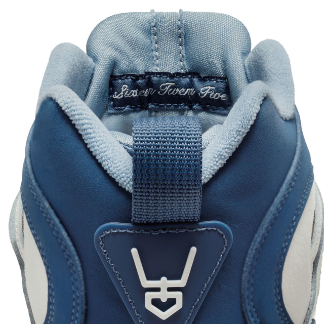 M Nike Air Diamond Turf II II7080-100