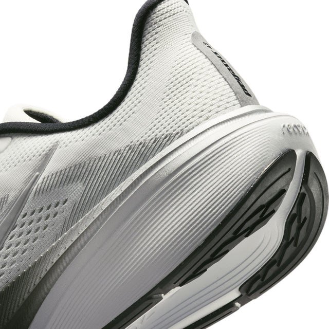 M Nike Pegasus 42 II7210-100