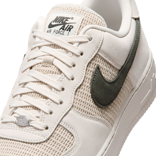 M Nike Air Force 1 '07 LV8 II9807-002