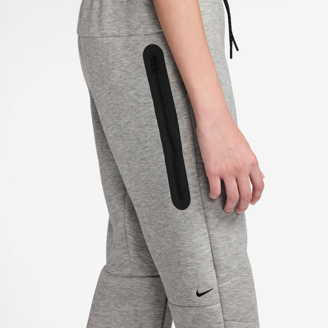 Y Nike Sportswear Tech Fleece IM0494-063