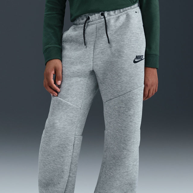 Y Nike Sportswear Tech Fleece IM0494-063