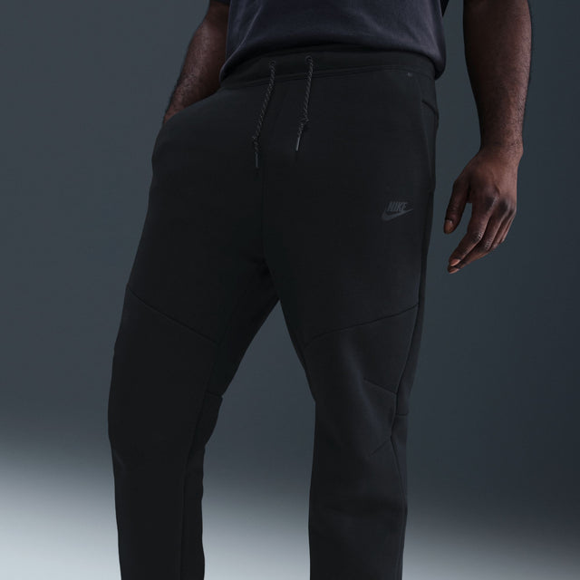 M Nike Tech IM0697-010