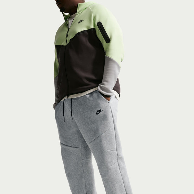 M Nike Tech IM0697-063
