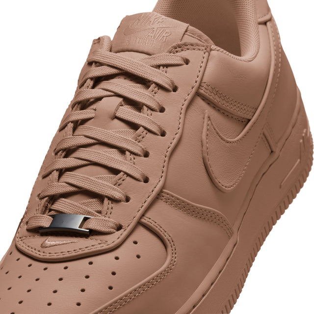 M Nike Air Force 1 Low Retro Premium IM3078-200