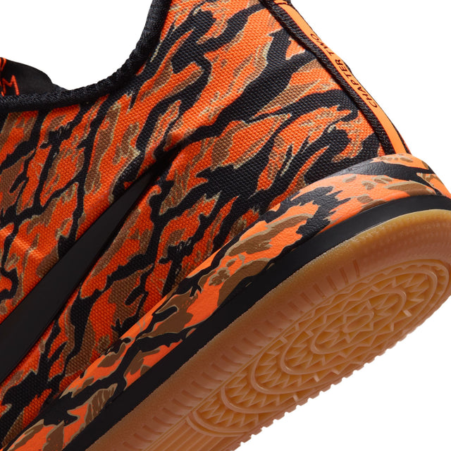 M Book 2 "Tiger Camo" IM4669-001