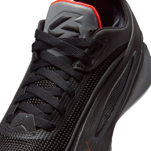 Y Luka 5 "Black Metallic" IM5166-002