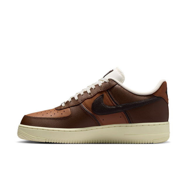 M Nike Air Force 1 '07 LV8 IM5752-200