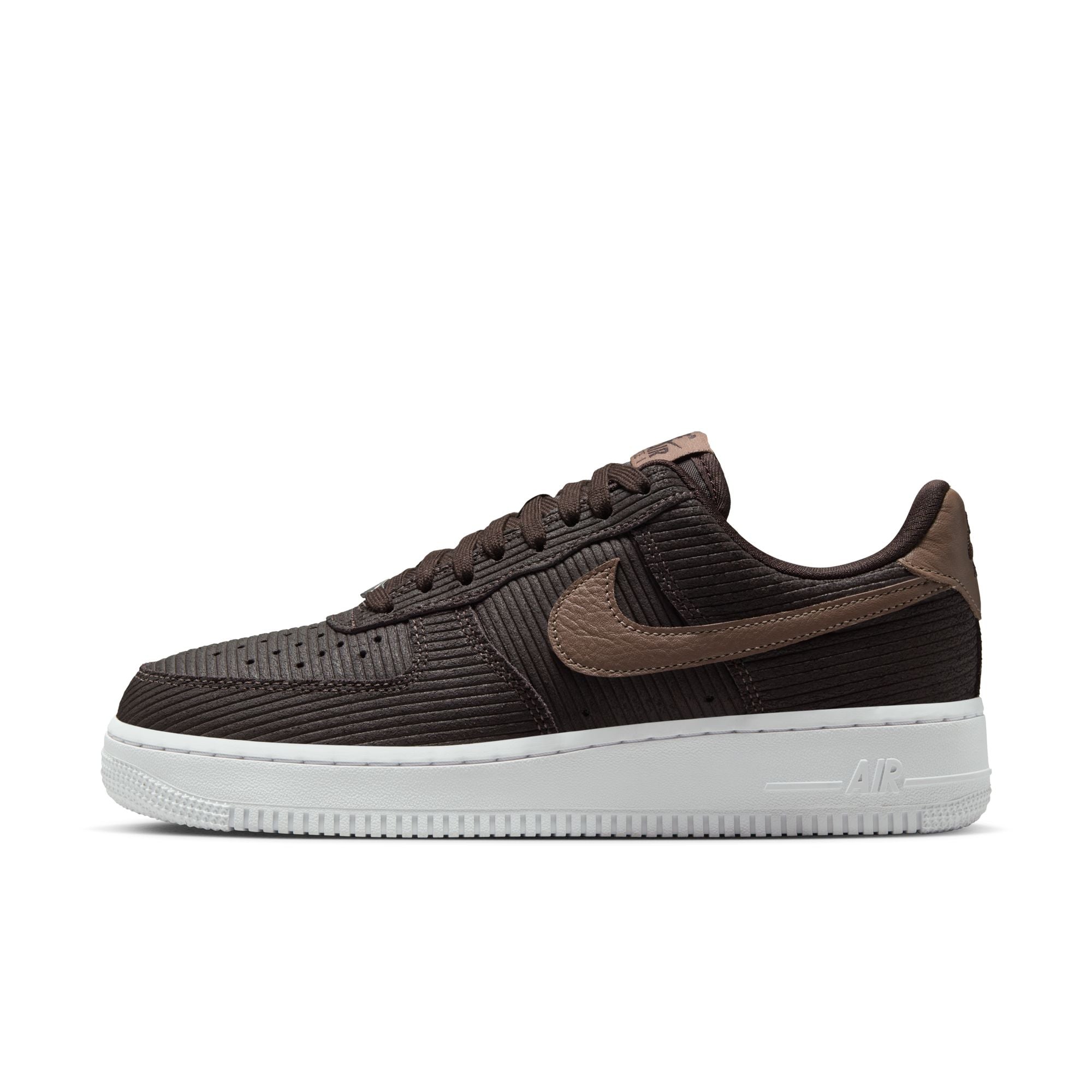 Nike Air Force 1 ダークブラウン W Nike Air Force 1 '07 IM6533-200 – BB Branded