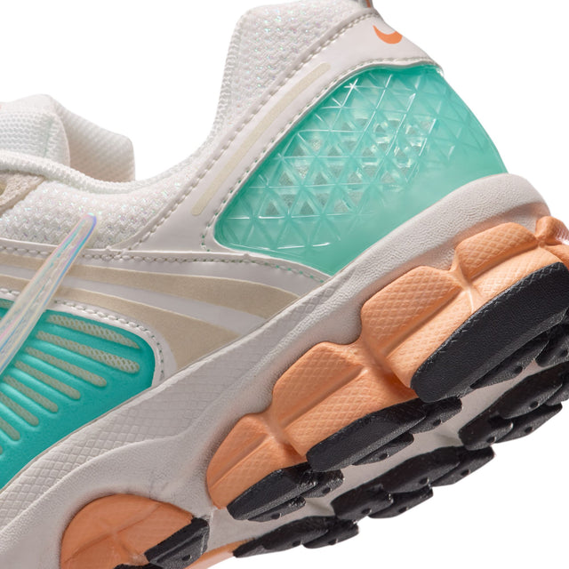 Y Nike Vomero 5 IM7160-133