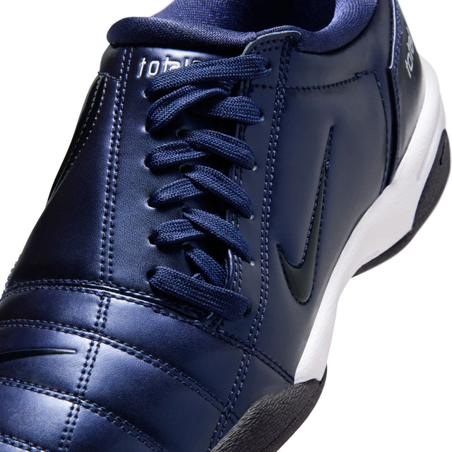 W Nike Total 90 IM7595-400