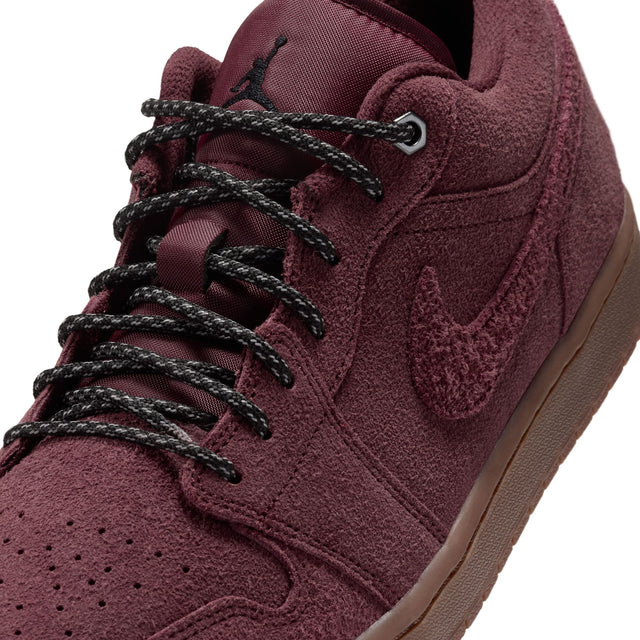 M Air Jordan 1 Low SE IO2047-600