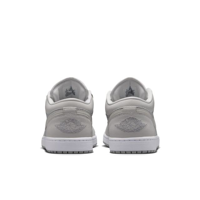 M Air Jordan 1 Low SE IO2049-100