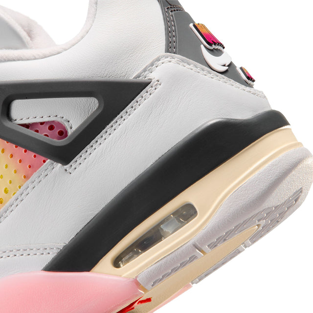 Y Air Jordan 4 Retro "Comic" IO2361-100