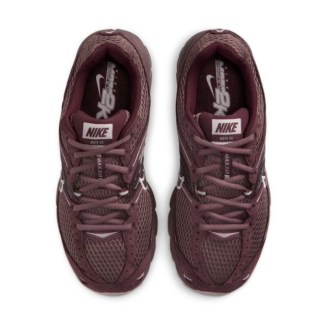 W Nike Air Max Moto 2K SE IO4862-500