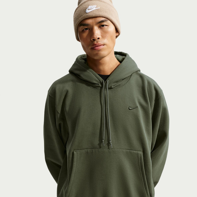 M Nike x Nike IO8747-325
