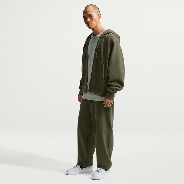 M Nike x Nike IO8760-325