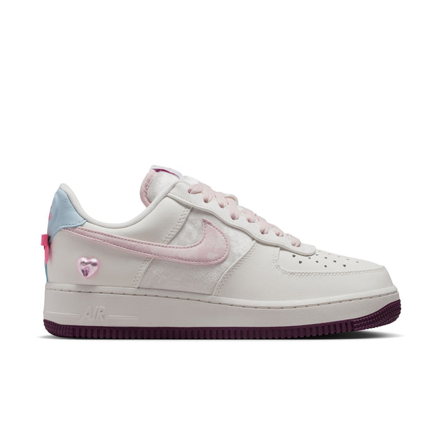 W Nike Air Force 1 '07 IQ4937-161