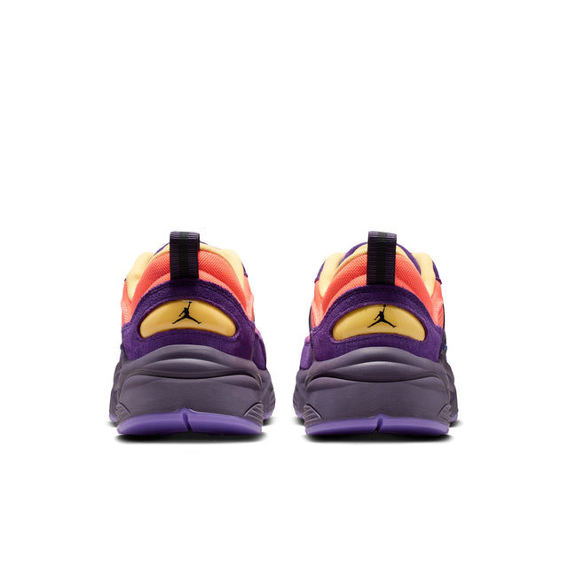 Jordan Trunner O/S SP IQ5649-800