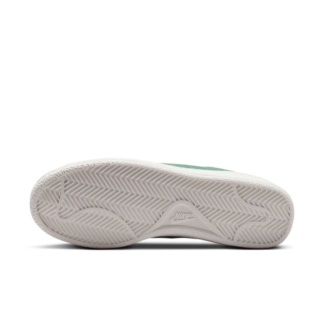 Nike Tennis Classic IQ7388-300