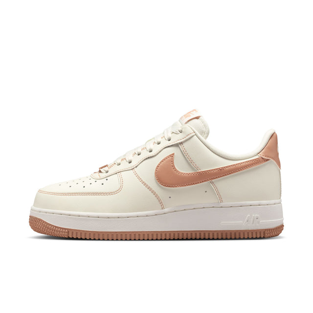 W Nike Air Force 1 '07 IQ9428-133