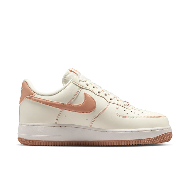 W Nike Air Force 1 '07 IQ9428-133