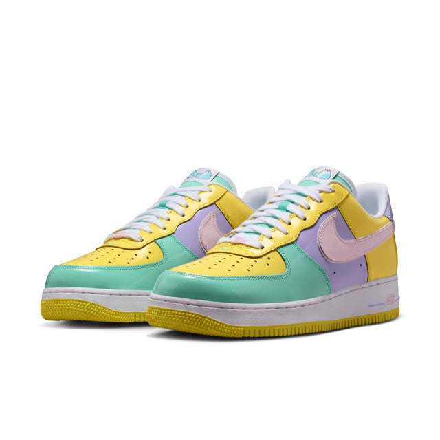 M Nike Air Force 1 '07 IQ9706-701