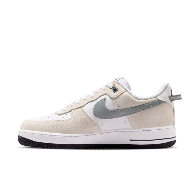 M Nike Air Force 1 '07 LV8 IR2007-100