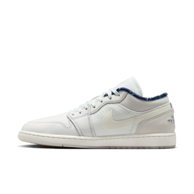 M Air Jordan 1 Low SE IR7337-121