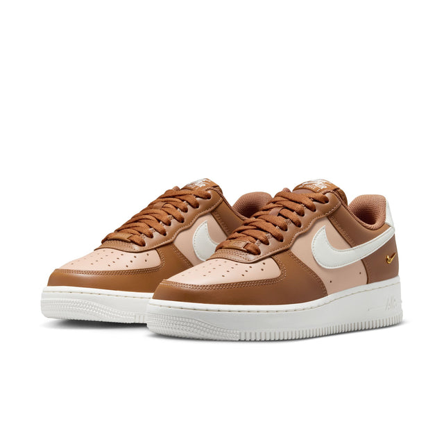 W Nike Air Force 1 '07 IV5197-201