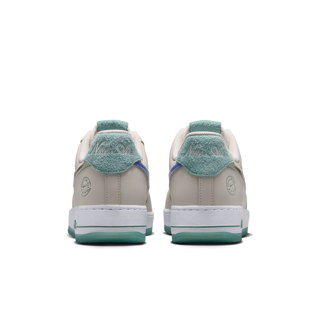 M Nike Air Force 1 '07 IV6205-104