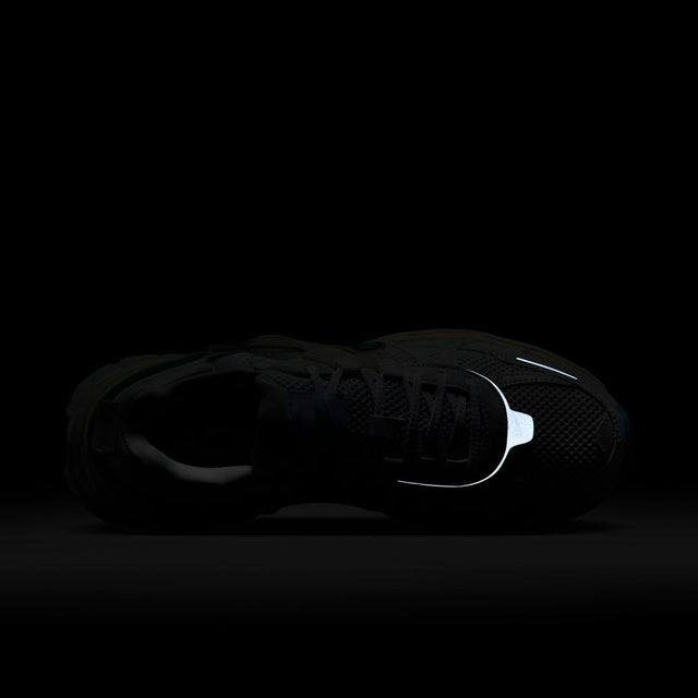 Buy NIKE Nike V2K Run FD0736-105 Canada Online