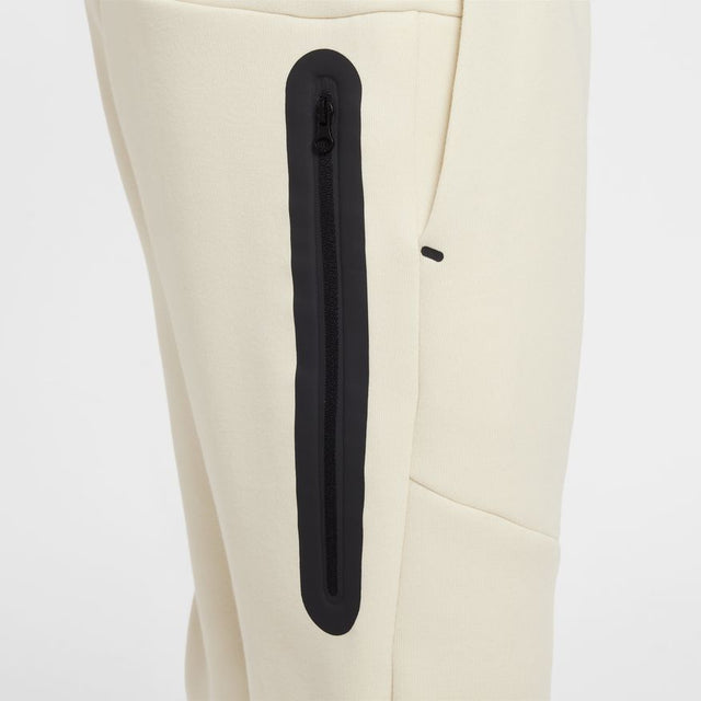 Buy  Nike Sportswear Tech Fleece HV5869-235 Canada Online